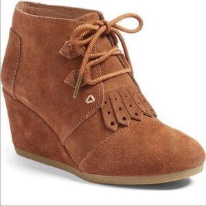 TOMS Desert Kiltie Fringe Wedge Bootie 11W